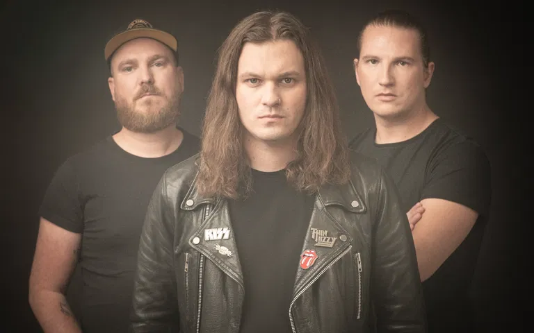 Bilde for arrangement Liar Thief Bandit (SE) supp NIVÅ (NO)