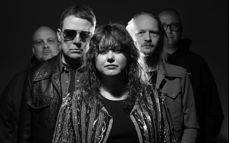 Bilde for arrangement LADY FRIEND