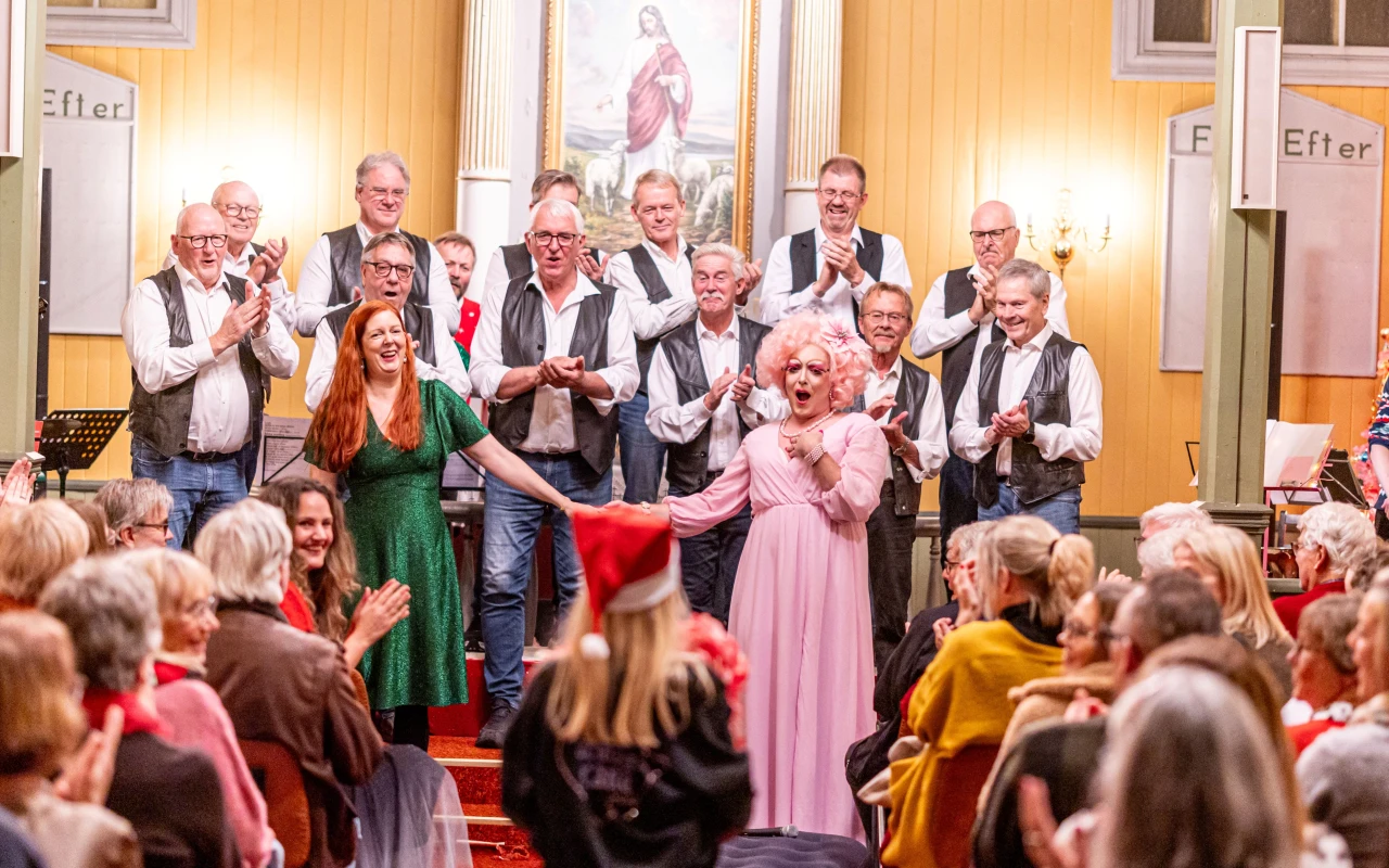 Jul i Kongshavn kapell kl 15