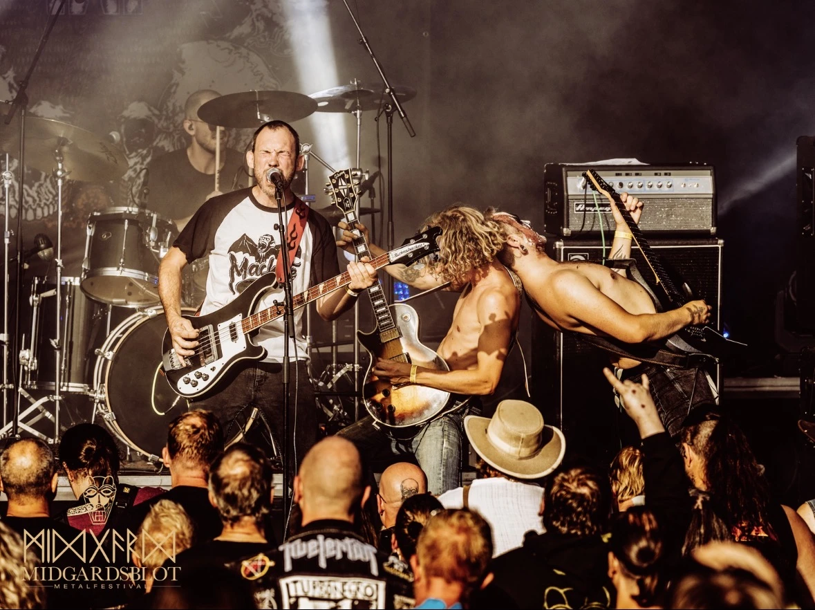 Tempel + Rakkar // Live