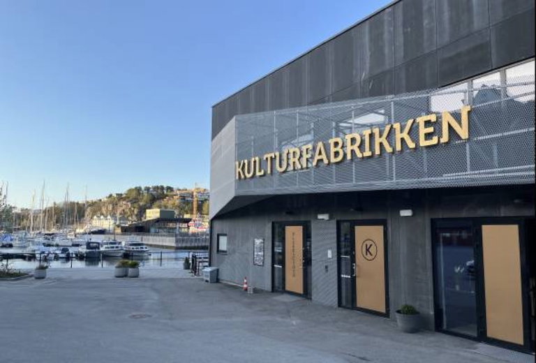 Søstrene Talling / Live & Livredd