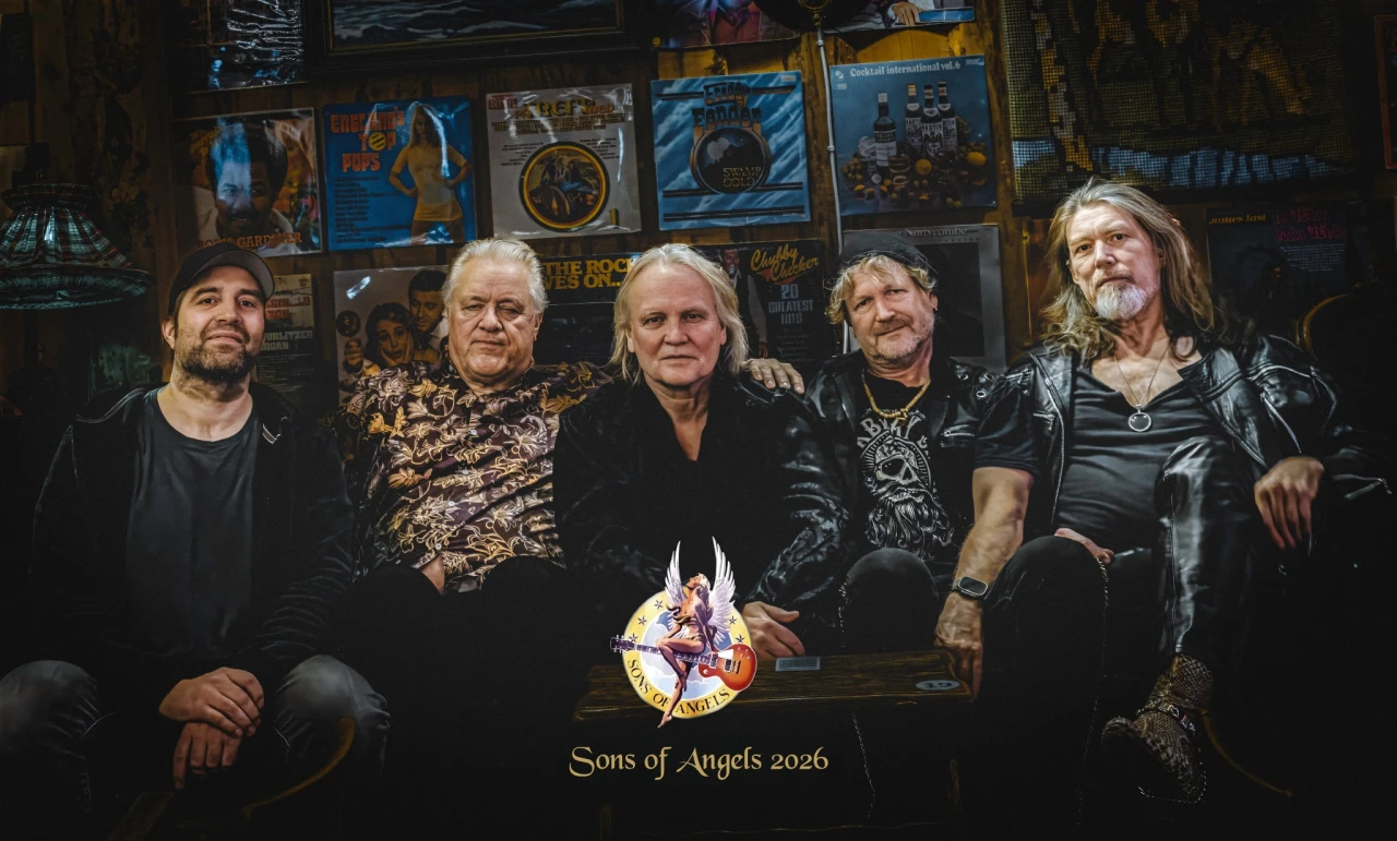 SONS OF ANGELS // Ovenpaa