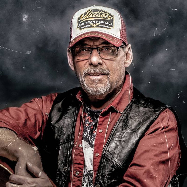 Rune Rudberg fredag 19. juni kl 21.00.